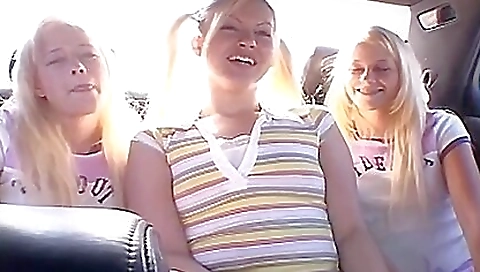 Smoking hot sex with sexy girls