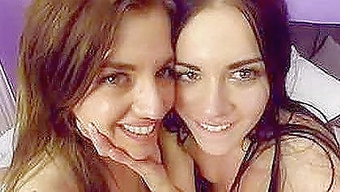 Hawt pussy licking and finger students